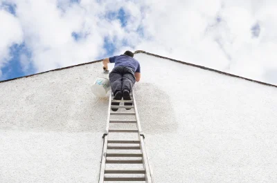 Peinture extérieure à Varennes-sur-Usson — façades et ravalement